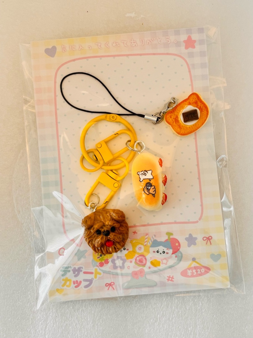 Cute Yellow Dog & hot dog - Picture 6 of 6